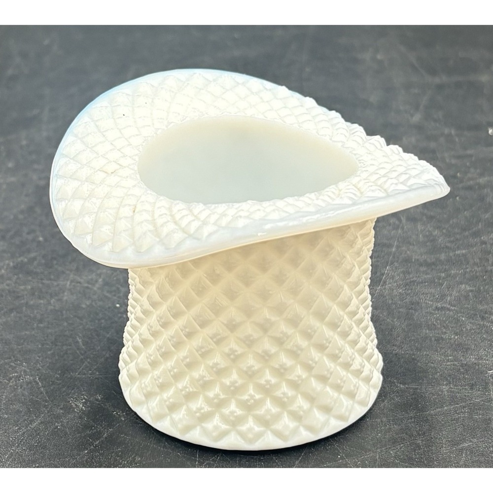 Bundle Set Of 2 Westmoreland Diamond Hobnail Top Hat & Vase